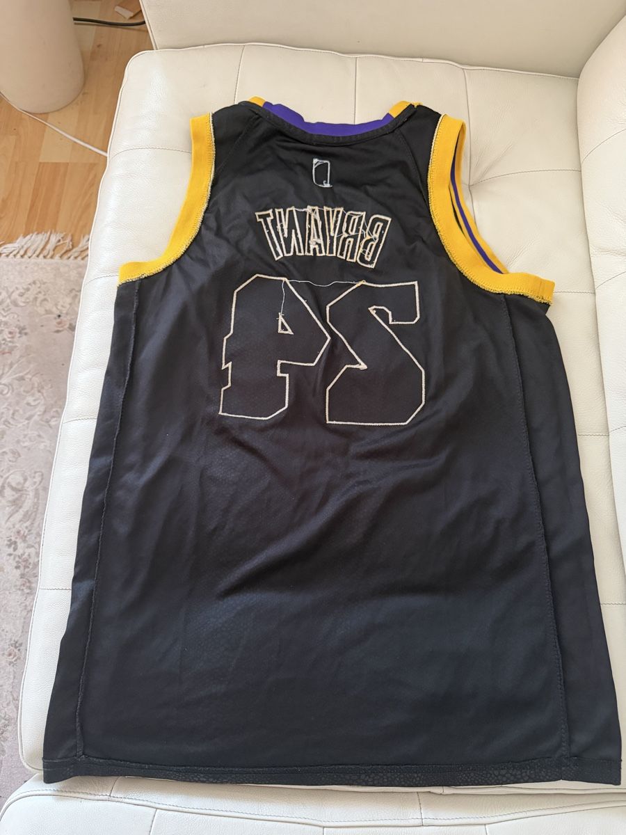 Lakers Leibchen & Hosen: NBA- LA Lakers – Gebraucht aus Dietlikon von Locinda 3
