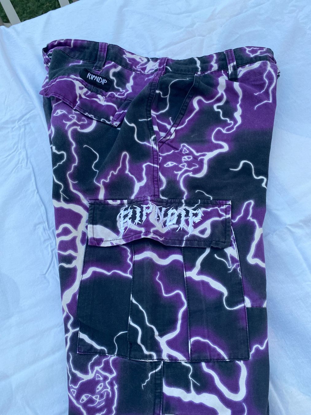 Ripndip Pantaloni: Pantalon RIPNDIP t. 32 – Nuovo (secondo la descrizione) da Lonay venduto da Ikoko 2