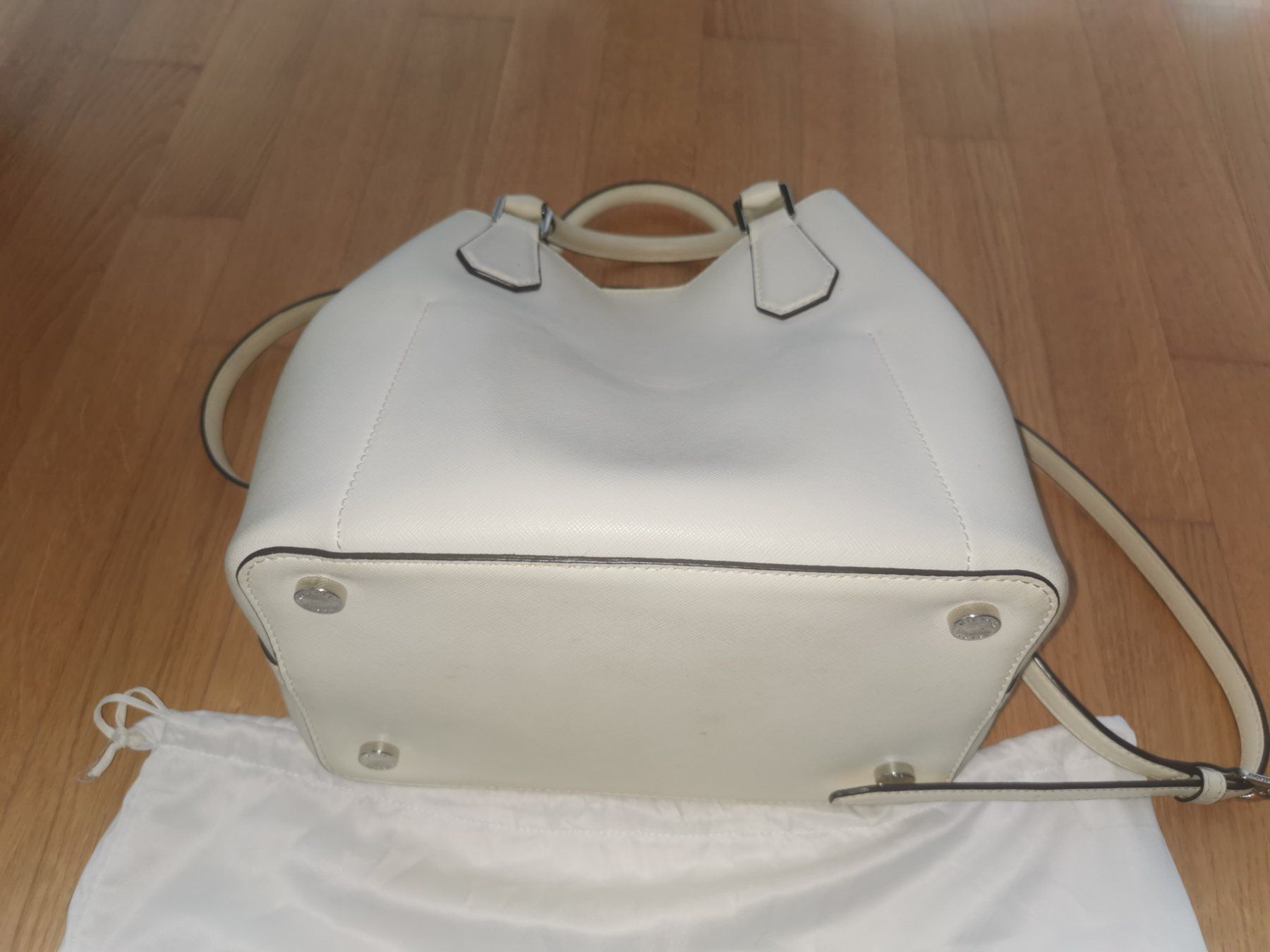 Michael Kors Taschen für Damen: Michael Kors Tasche Weiss – Gebraucht aus Bern von alina_k 3