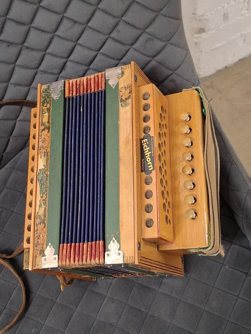 Musikinstrumente: Eichhorn orgeli – Gebraucht aus Villeneuve von BibiVintage 3