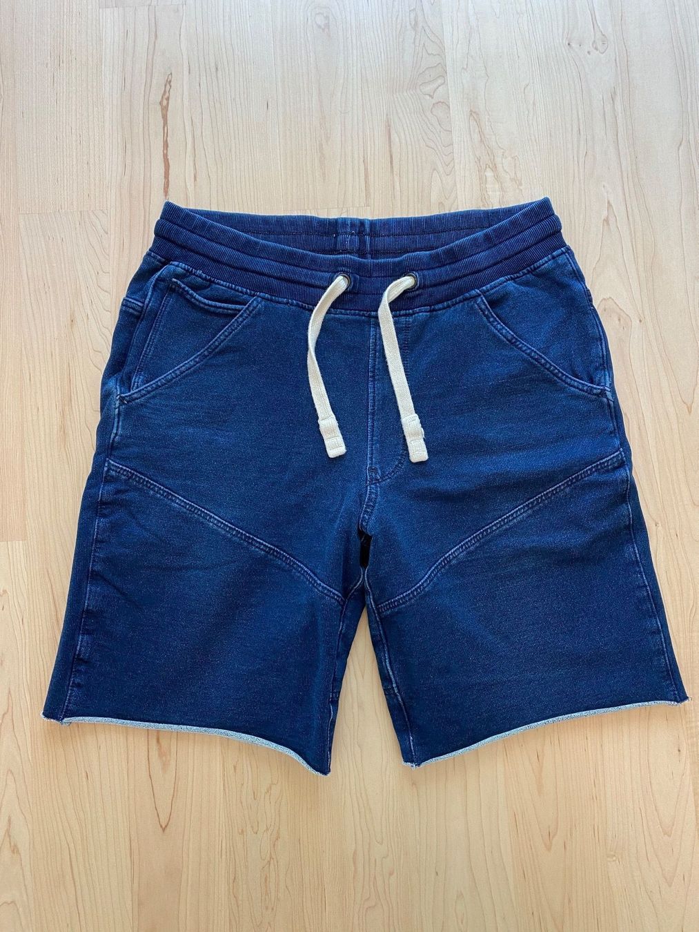 G-Star Pantaloni: G-Star Raw Shorts, Gr. L – Usato da Horw venduto da dyro