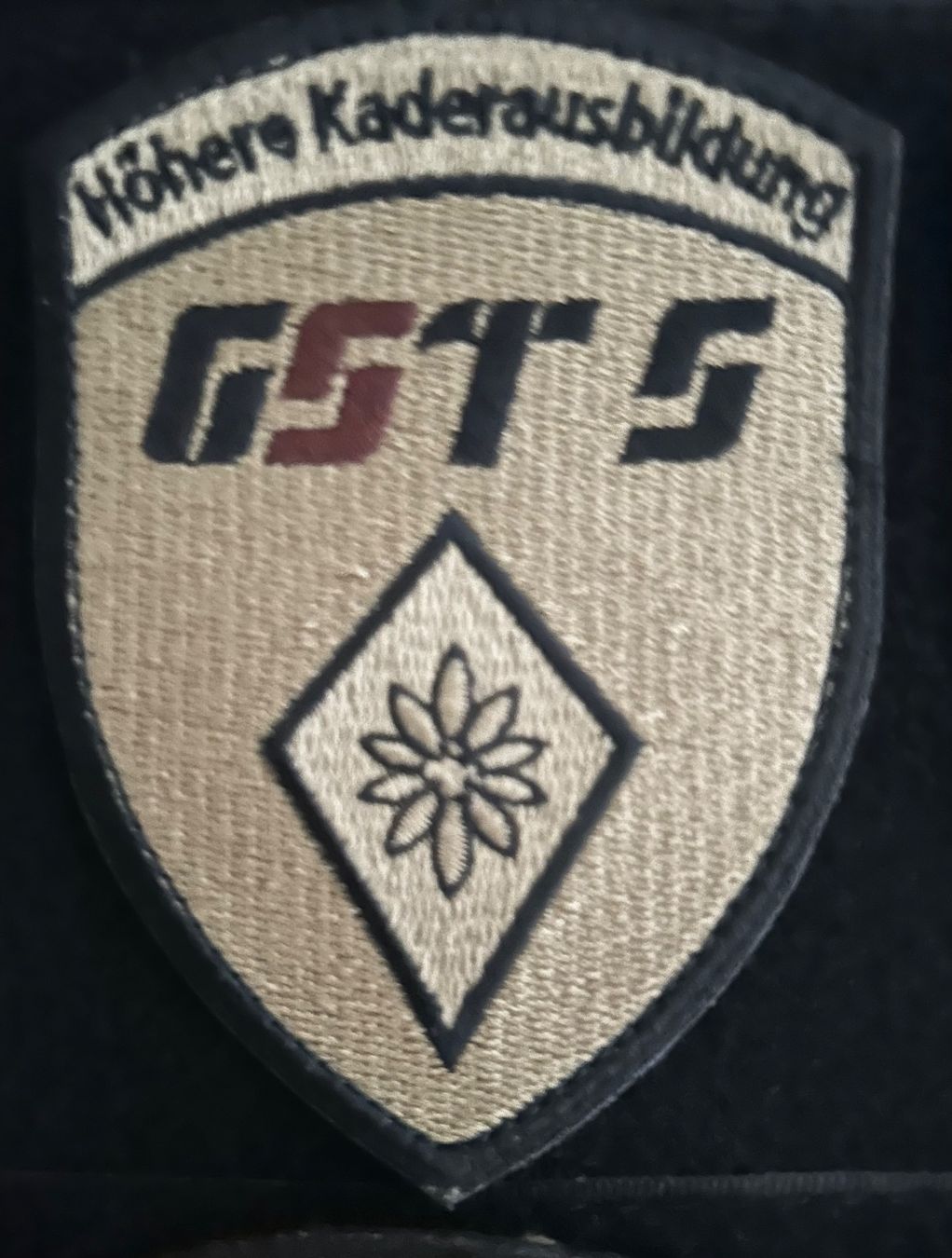 Schweizer Armee Patches: Aufnäher Höhere Kaderausbildung Armee General Stabsschule – Gebraucht aus Hausen am Albis von MACV62