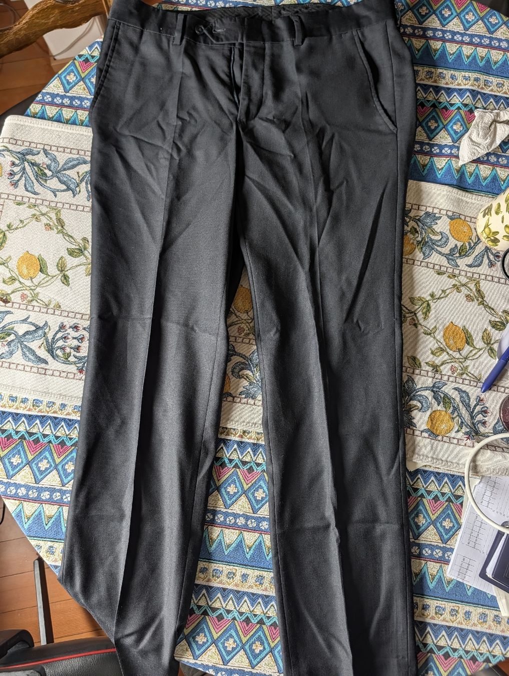 Completi: Calkin Klein Black Suit Jacket and Pants Size 48 – Usato da Zürich venduto da jor_68rp 4