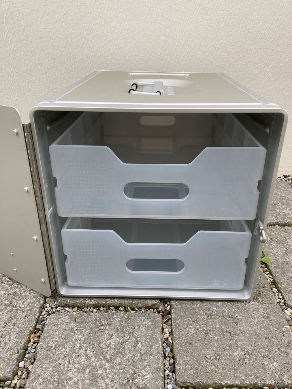 Contenitori edile: Swiss - Airline Galley Container - NEU – Nuovo (secondo la descrizione) da Ostermundigen venduto da airline-trolley 3