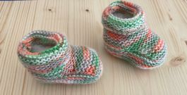 Babyfinkli / Söckli 🟠⚪️🟢 - ab Geburt - handgestrickt - NEU