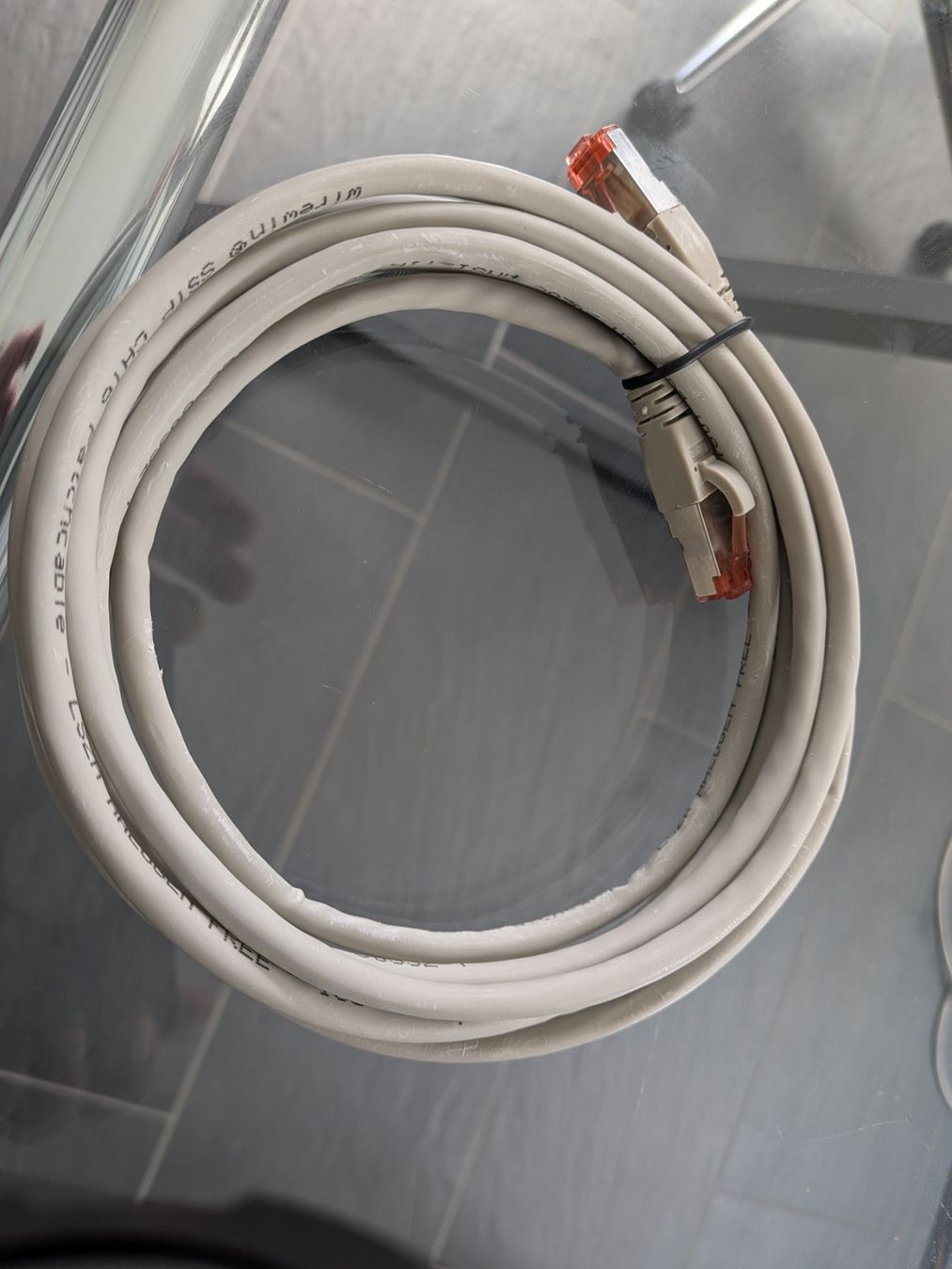 Cavi: Wirewin Câble patch RJ-45, Cat 6, SSTP, 3 m, Gris – Usato da Avry-devant-Pont venduto da OBoss 1