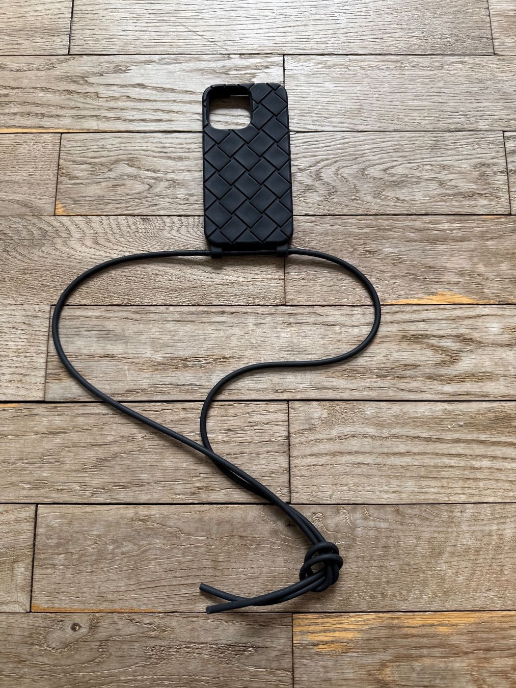 Bottega Veneta Covers & Schutzfolien: Bottega Veneta Handyhülle – Gebraucht aus Luzern von Mamutpe