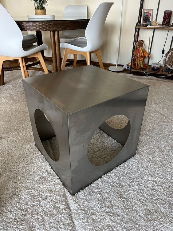 Table Basse Elephant en Rotin et Osier, 1960s en vente sur