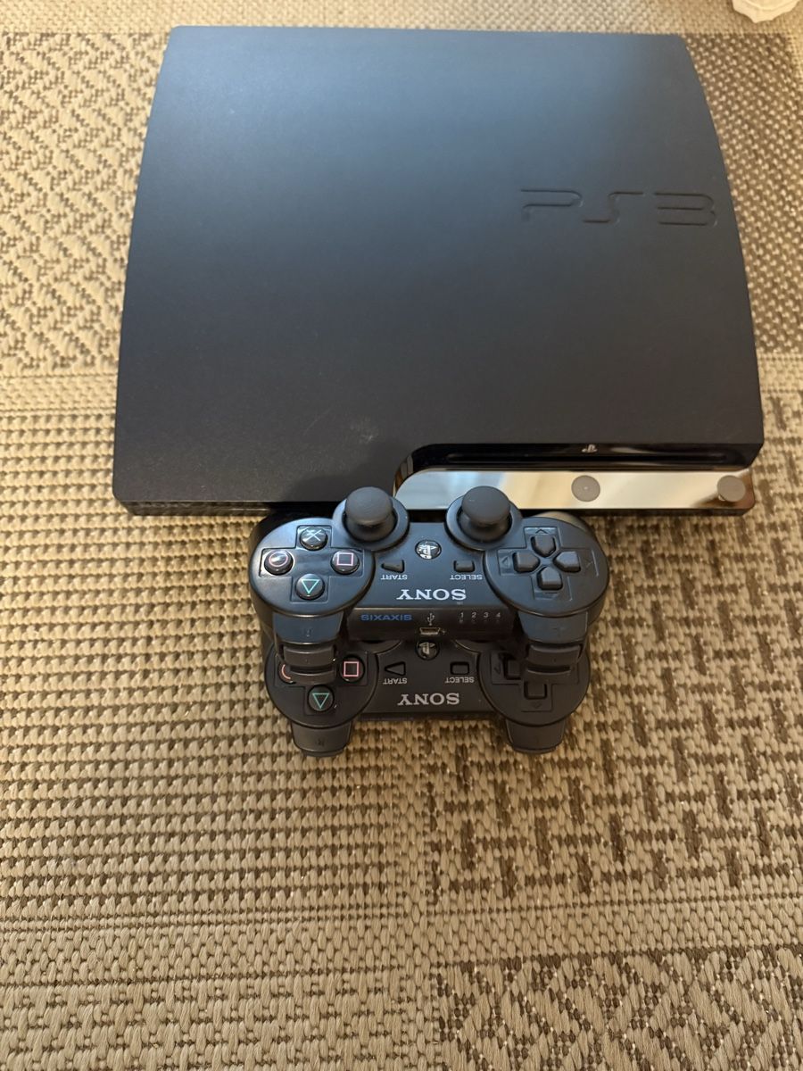 Sony Console: PS3 , 2 controller, all cable  – Usato da Neyruz FR venduto da Paw_ket-Steal 5