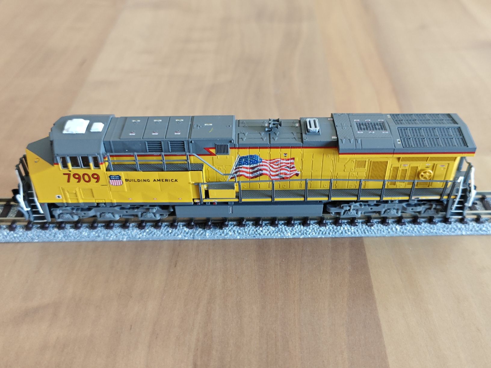Modellini di ferrovie: Fox Valley Models Union Pacific GE-ES44-G – Nuovo (secondo la descrizione) da Siebnen venduto da han_xck2 2