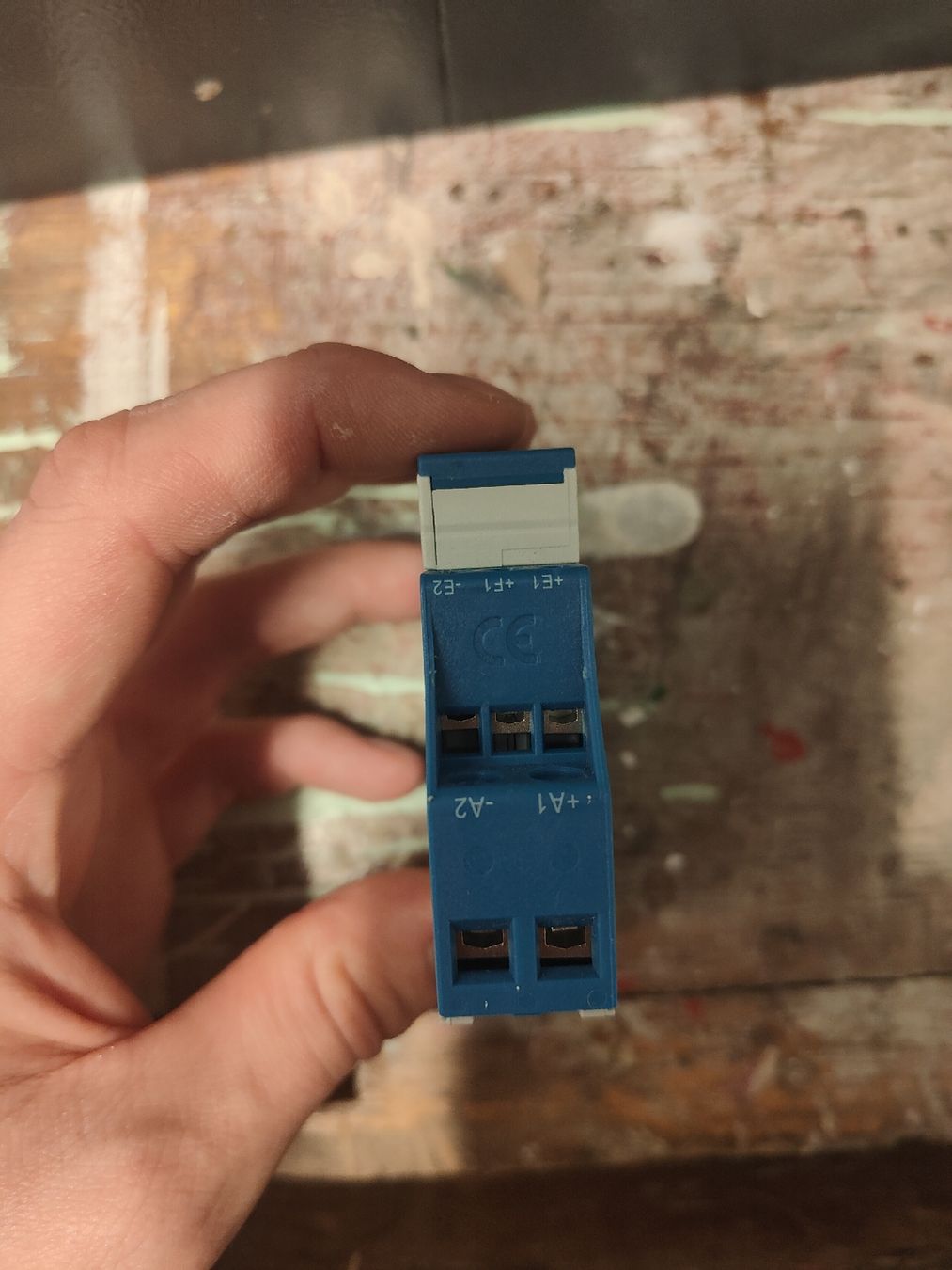 Eltako Interruttori: Eltako EUD12D-UC Digital einstellbarer Multifunktionsdimmer – Nuovo (secondo la descrizione) da Basel venduto da UmbreonPokemon 5