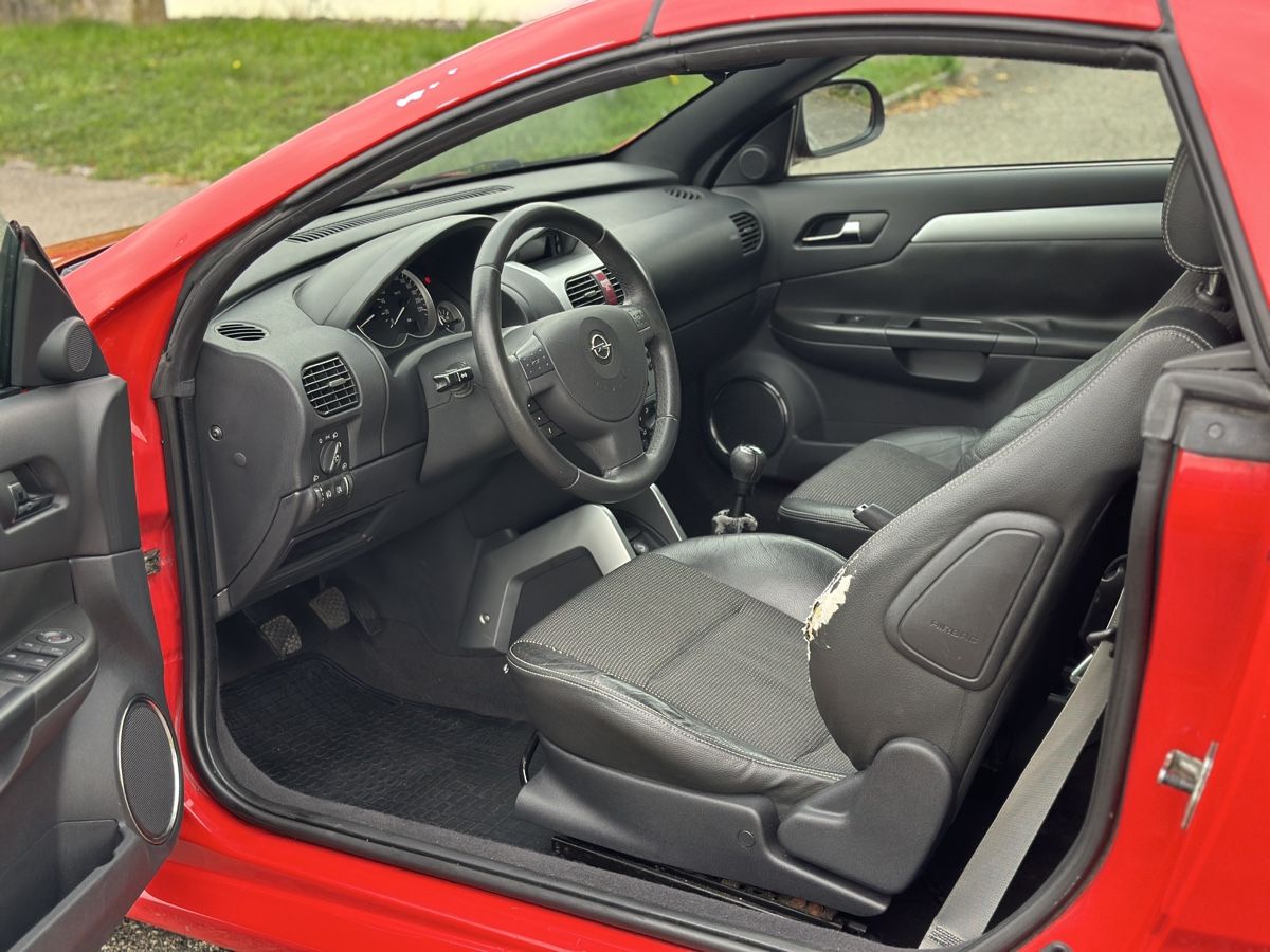 Opel Autos: Opel Tigra 1.8  – D'occasion à Niederbipp par urs_bnx2 4