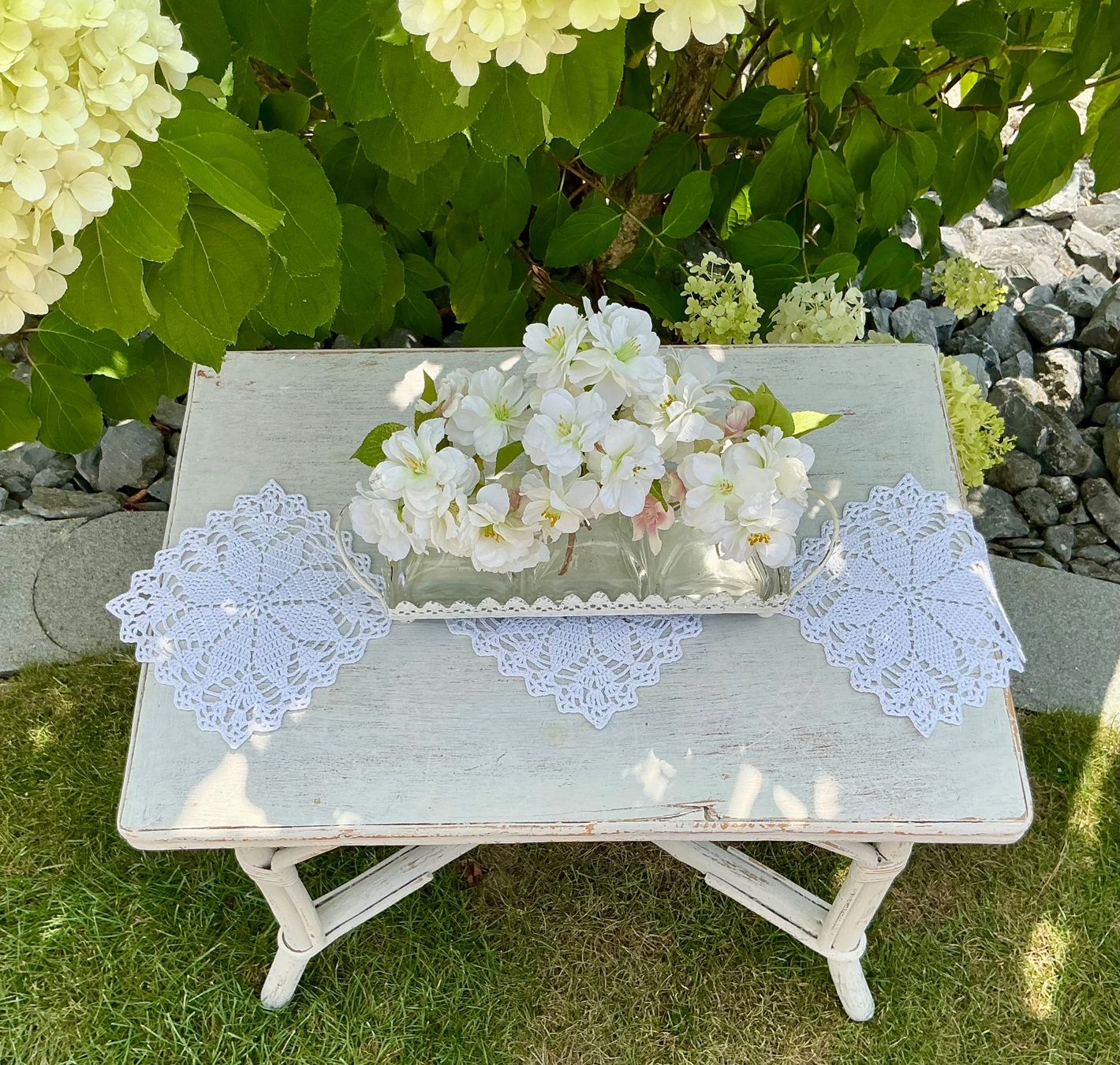 Tutte le decorazioni: ALTES SPEZIELLES DECKCHEN HANDARBEIT – Usato da Zell LU venduto da Silvermemory 3