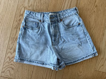 H&M Jeans Shorts, hellblau, Grösse 36 - Super Zustand!
