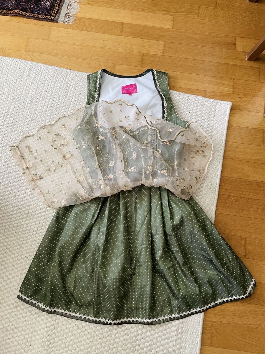 Costumi: Dirndl Krüger Madl Grösse 40 – Nuovo (secondo la descrizione) da Kriens venduto da p_ART_rizia 1