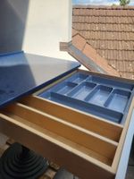 Tisch  mit Schublade und Besteckeinsatz guter Zustand