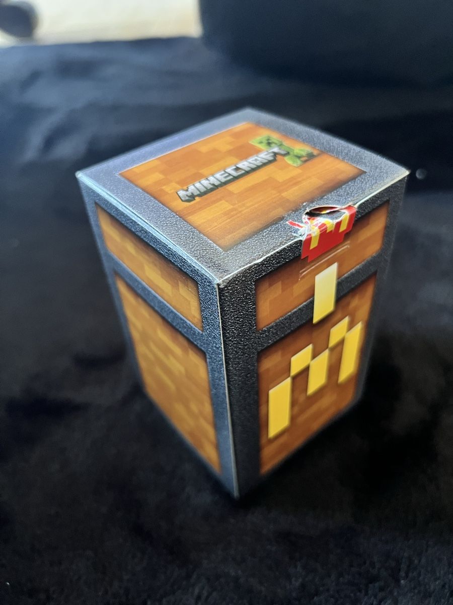 Statuette: Cooles 3D-Puzzle im Pixel-Design! Ein echter Hingucker. – Nuovo (secondo la descrizione) da Basel venduto da Mad_mad 6