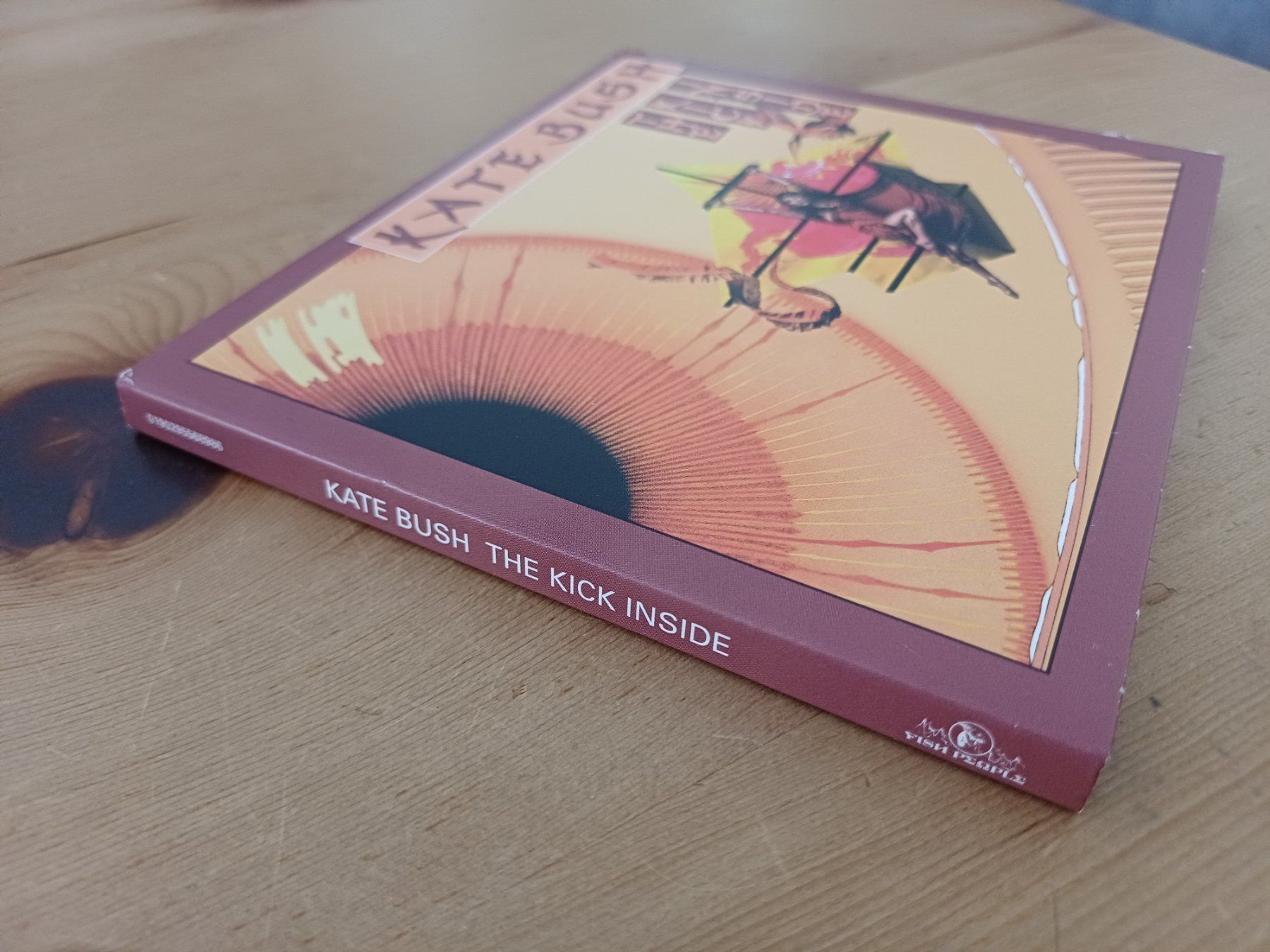 CD: Kate Bush - Kick Inside 2018 Reissue, Remastered – Usato da Jona venduto da Rreto71 1