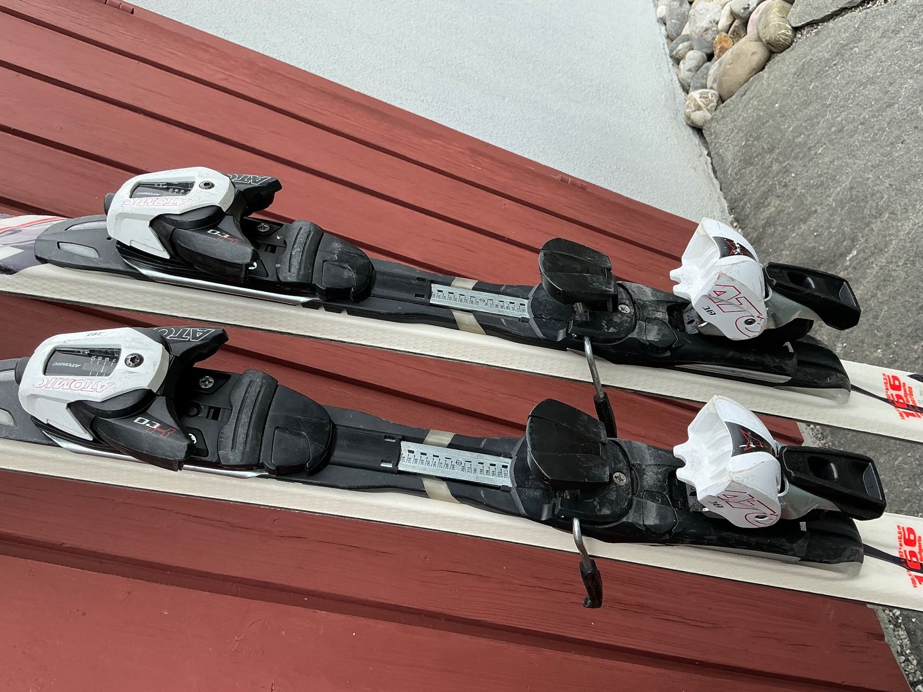 Atomic Skis: Allround / Allmountain Carving Ski ATOMIC 166CM – D'occasion à Widnau par frohsinn7 1