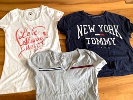 TOMMY HILFIGER 3 T-Shirts zum Teil Vintage Gr. S