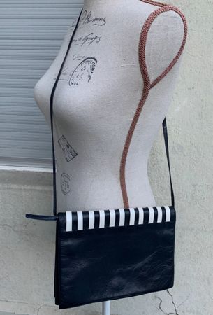 Superbe petit sac à main vintage LA BAGAGERIE 100%cuir