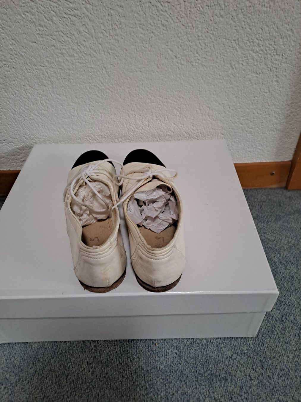 Scarpe da donna: Bequemer Damenschuh, Gr. 38, NP 289.-- – Usato da Frauenfeld venduto da Andadaa 2