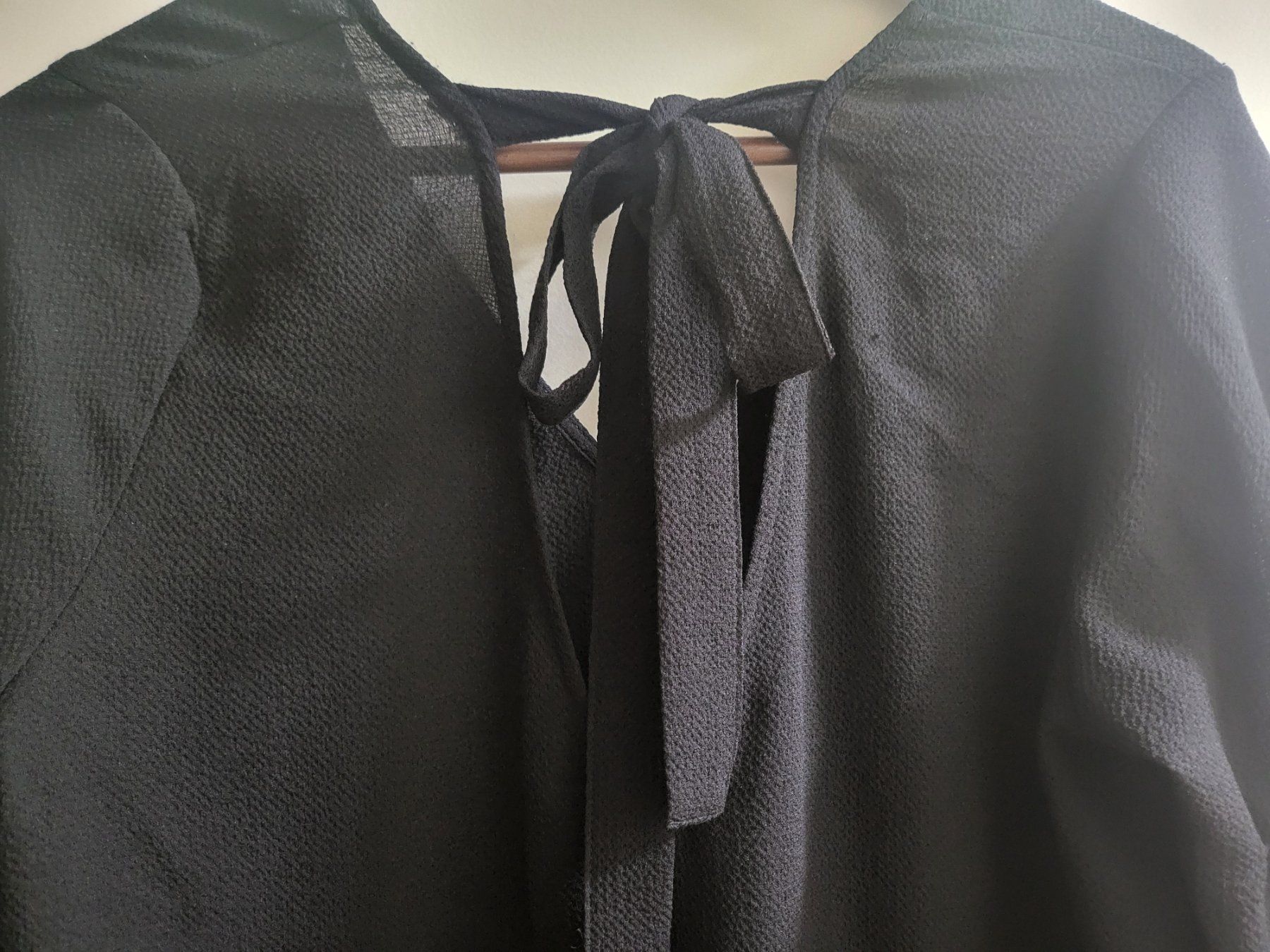 Blusen: Elegante Damen Bluse, Schwarz – Gebraucht aus Basel von sci_67ms 3