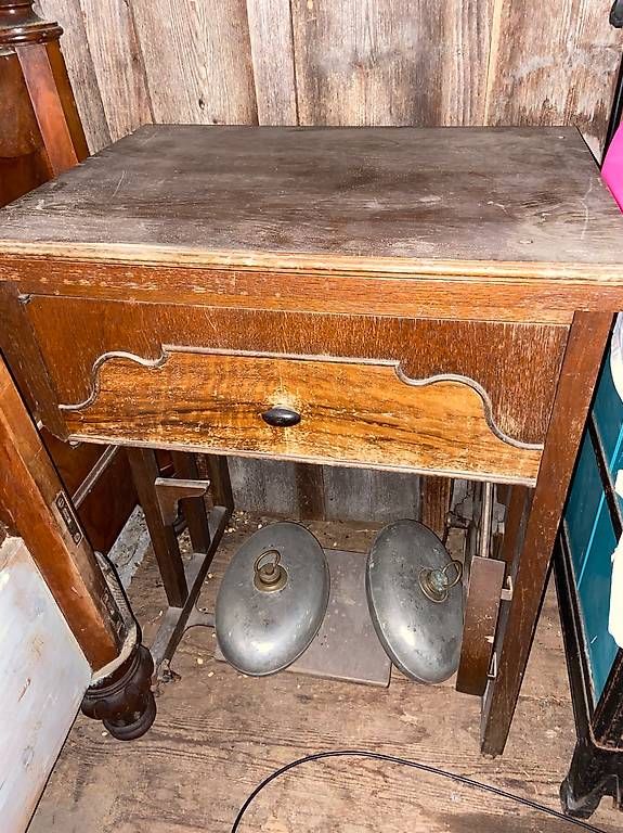 Macchine da cucire: Tretnähmaschine antik – Usato da Blankenburg venduto da anko01