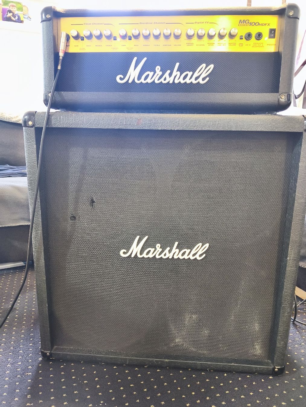 Marshall Amplificateurs: Marshall MG100HDFX plus VS412 140W Halfstack gebraucht – D'occasion à langenthal par Used01