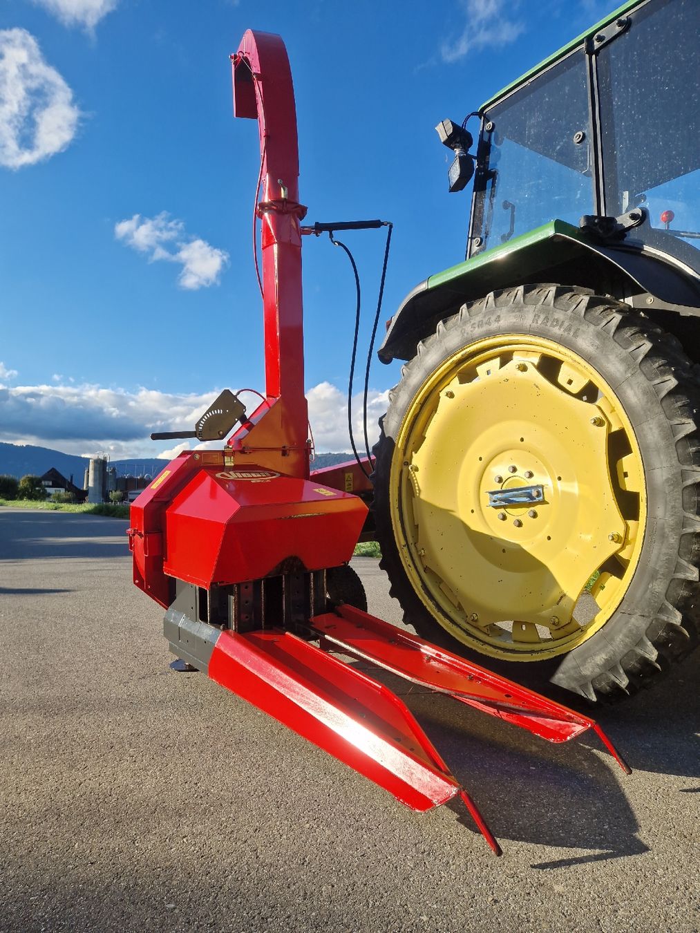 PZ Zweegers Häcksler: Vicon PZ Maishacker mit Silowagen – Gebraucht aus Studen BE von valtra66 2