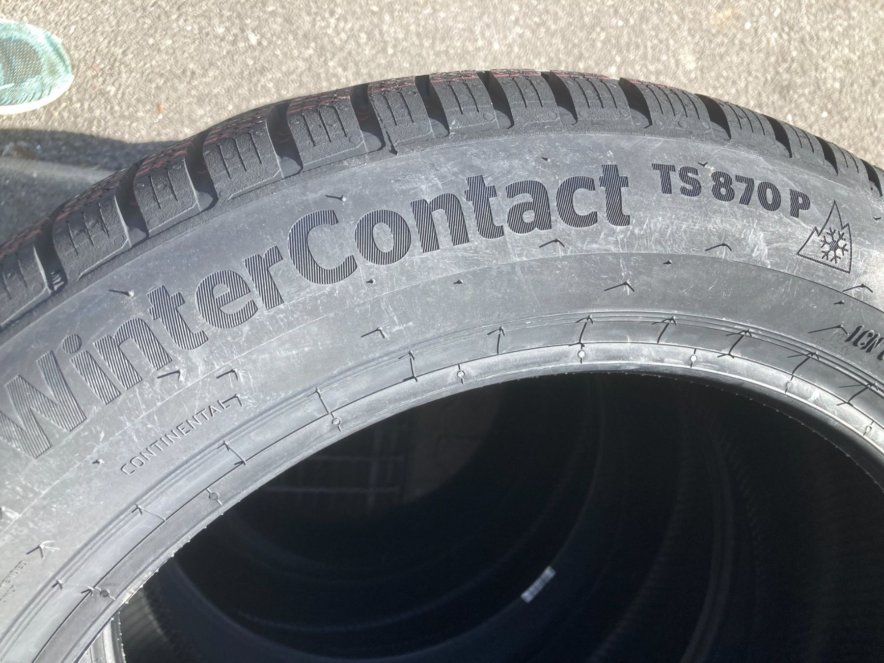 Continental Pneus & Kompletträder: 205/55R17 Winterpneu Continental – Neu und originalverpackt aus Cham von WB2223 4