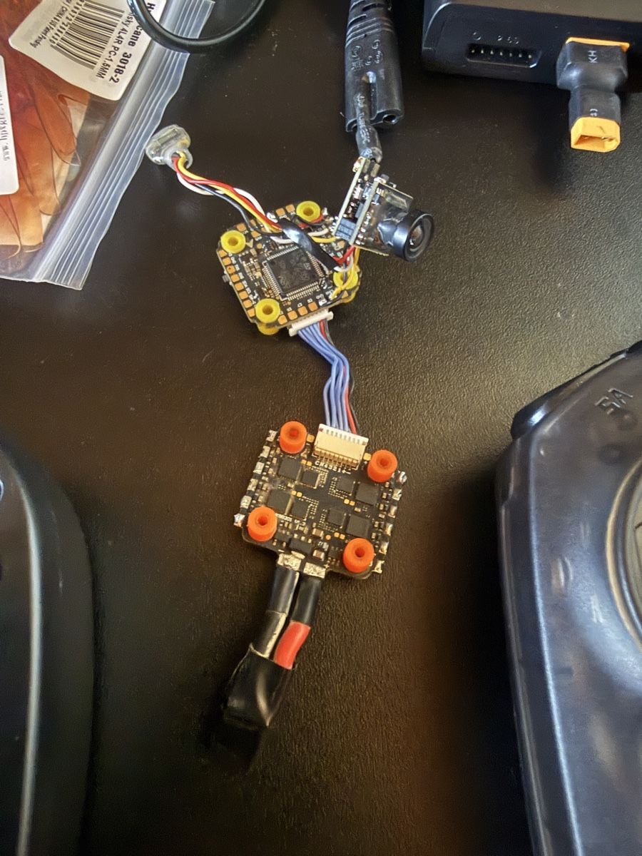 RC Modellbau: Deux drones fpv avec telecommande et lunettes – Gebraucht aus Choex von Adri27000 9