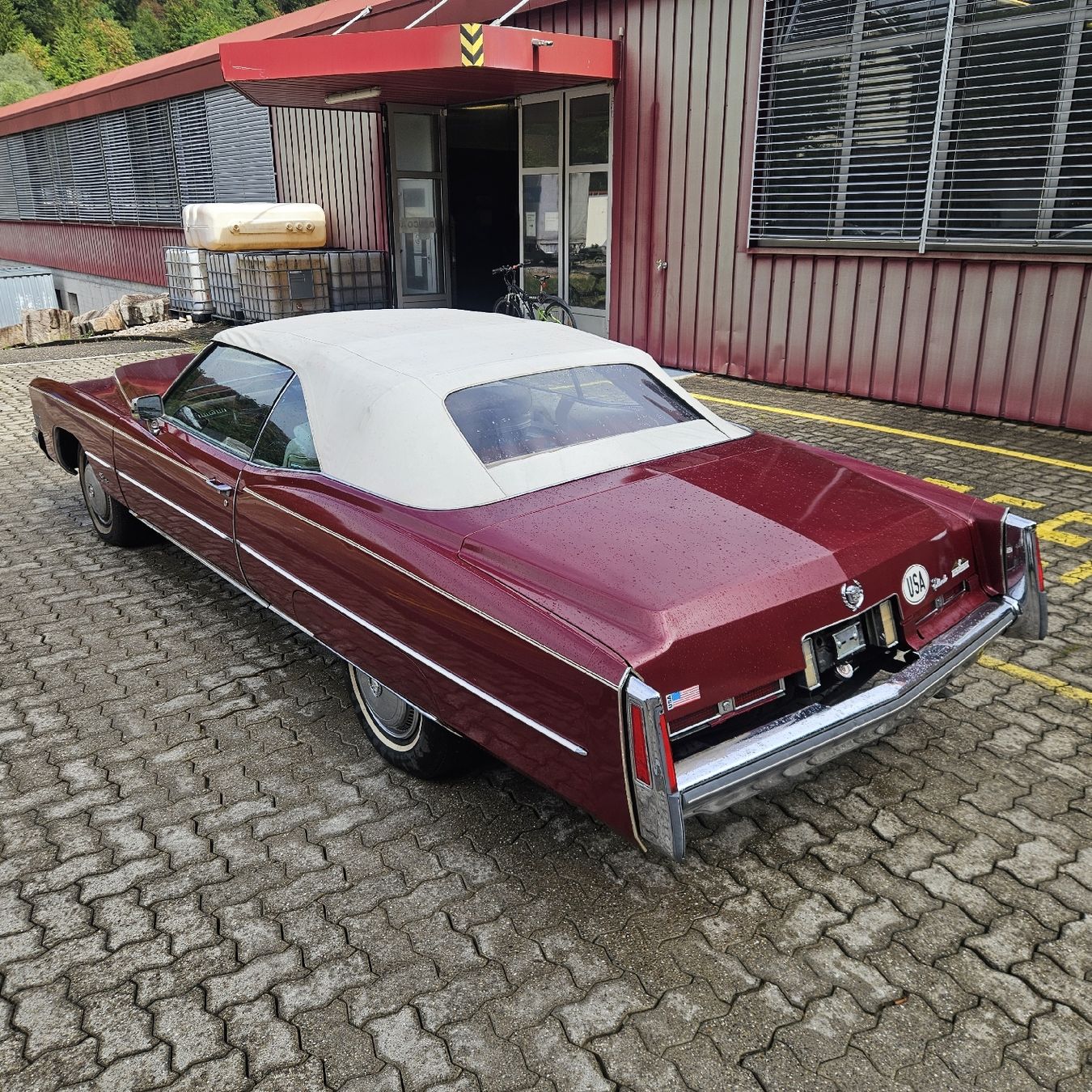 Cadillac Autos: Cadillac Eldorado 1974 Cabriolet – D'occasion à Niederdorf par LeptonAG 5