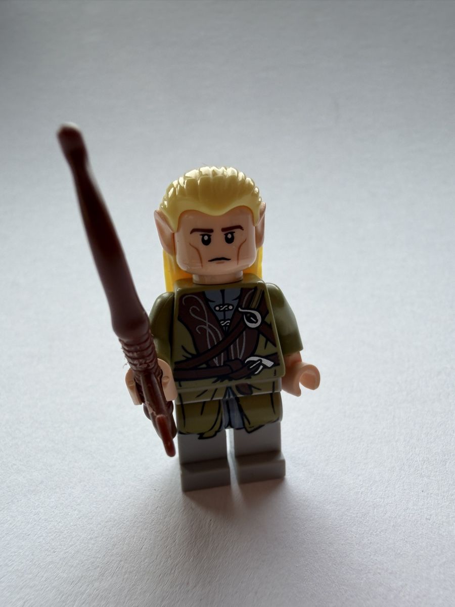 Lego Figuren: LEGO Herr der Ringe Legolas lor015 mit Bogen – Neu (gemäss Beschreibung) aus Beinwil am See von Tobi-Wied