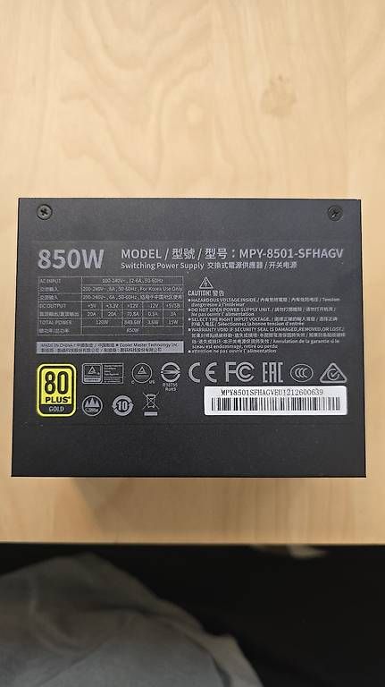 Custodie: Cooler Master V850 SFX Gold – Usato da Zürich venduto da MirkoOezen