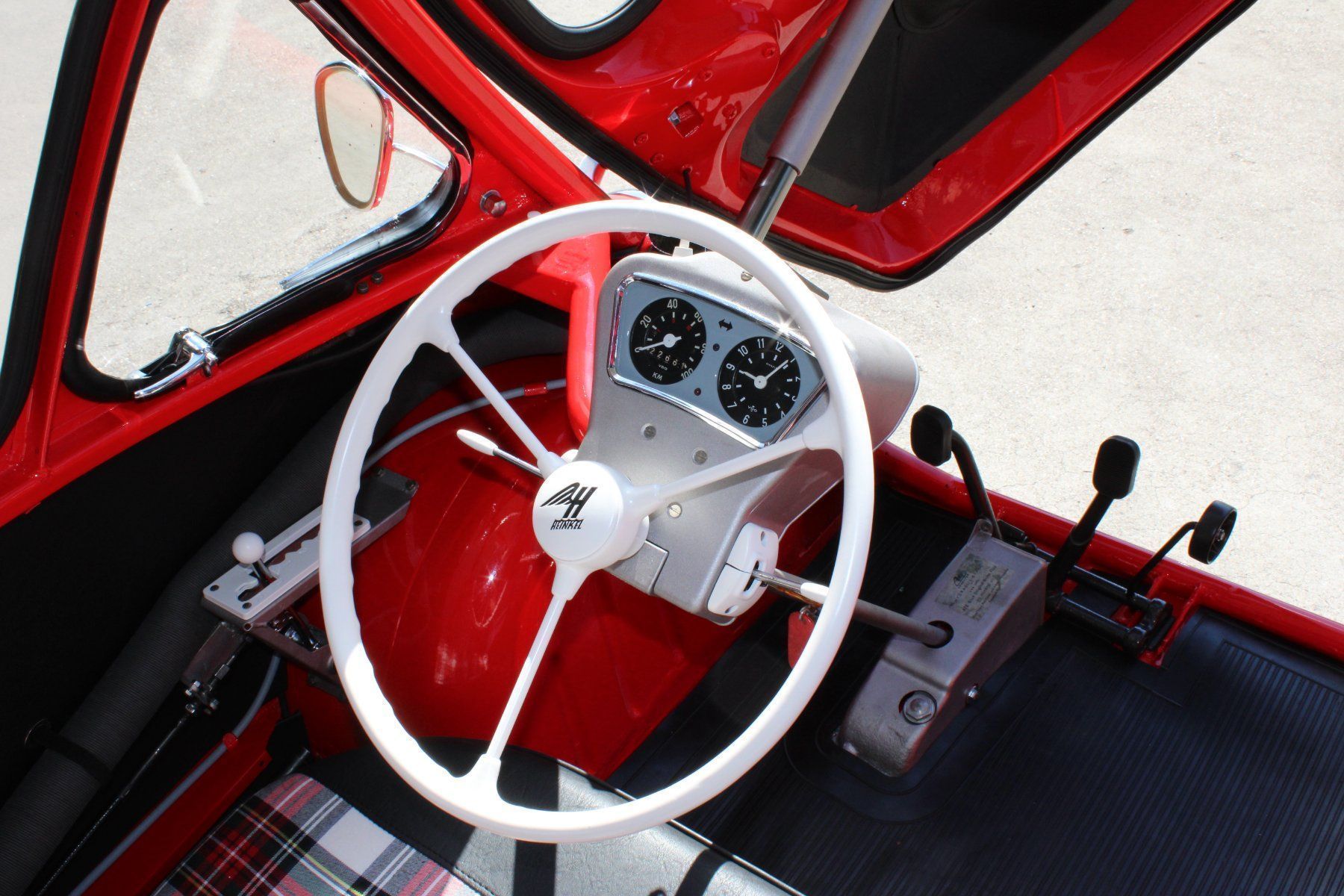 Heinkel Automobili: Heinkel Kabinenroller – Usato da Oberengstringen venduto da abarth08 8