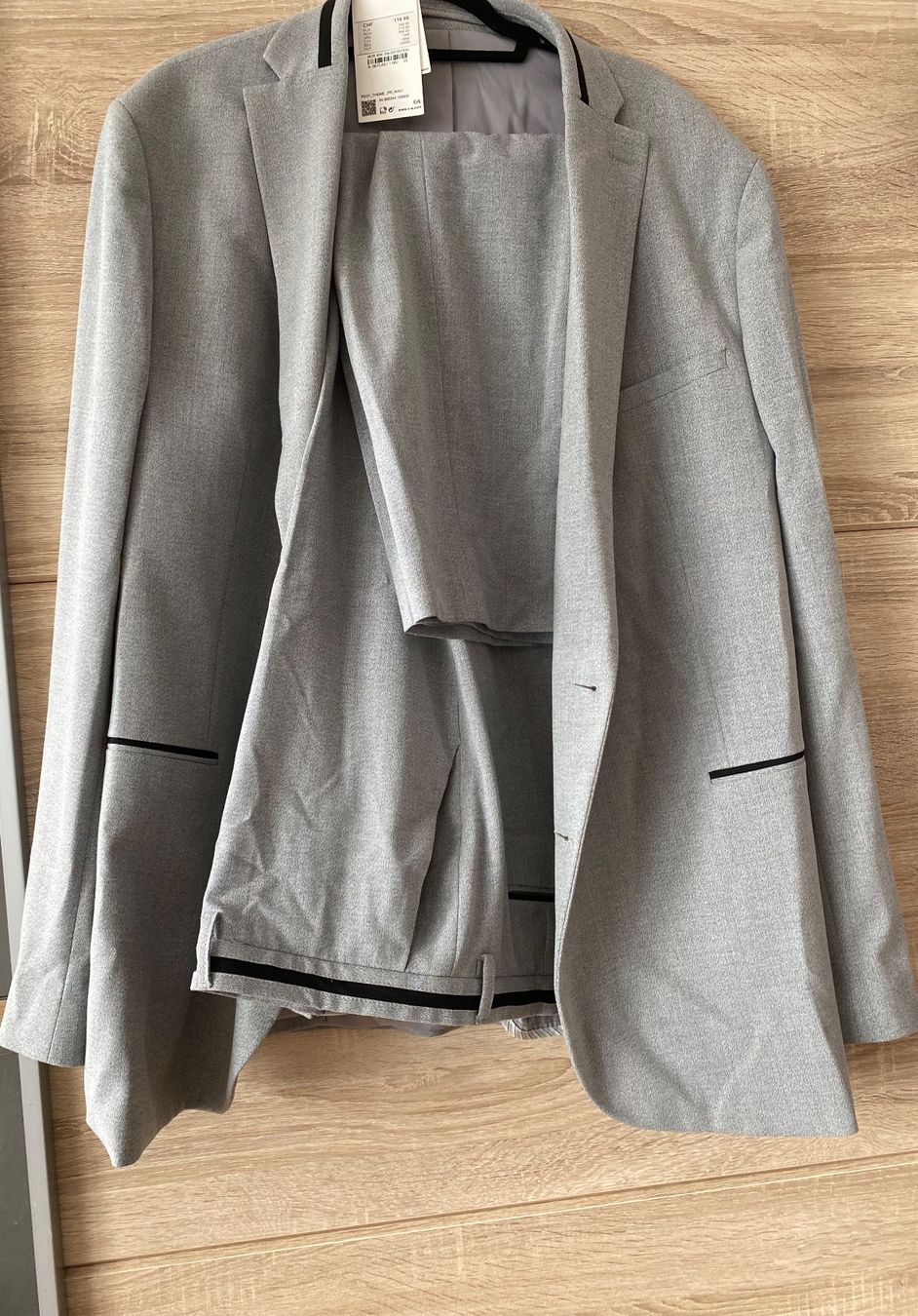 C&A Completi: Costume homme gris – Nuovo e nell'imballaggio originale da Montreux venduto da iza_peche8 9