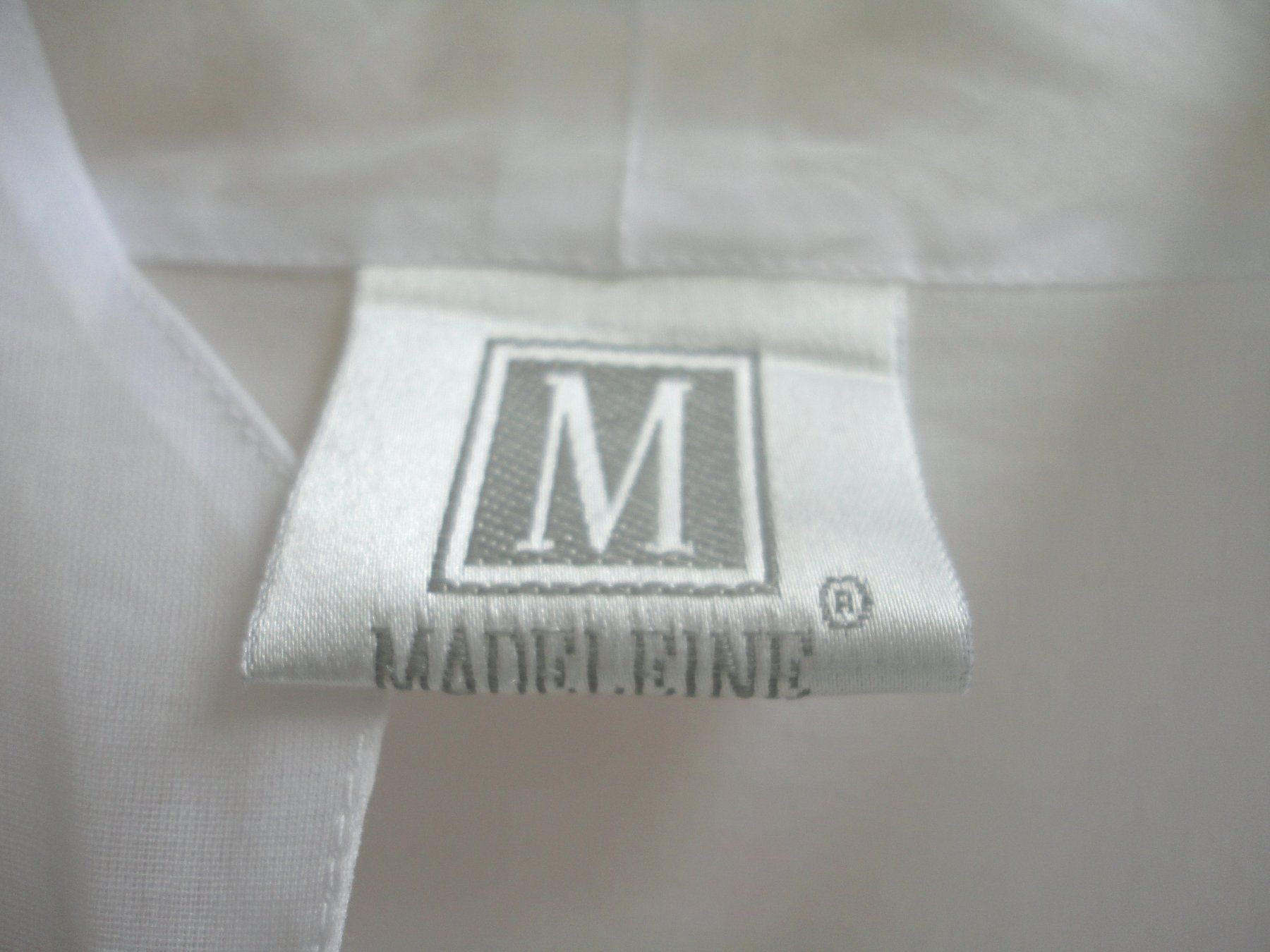 Madeleine Camicette: Madeleine Damenbluse Baumwolle m.transparentem Chiffon Gr.40 – Usato da zürich venduto da parts5060 3