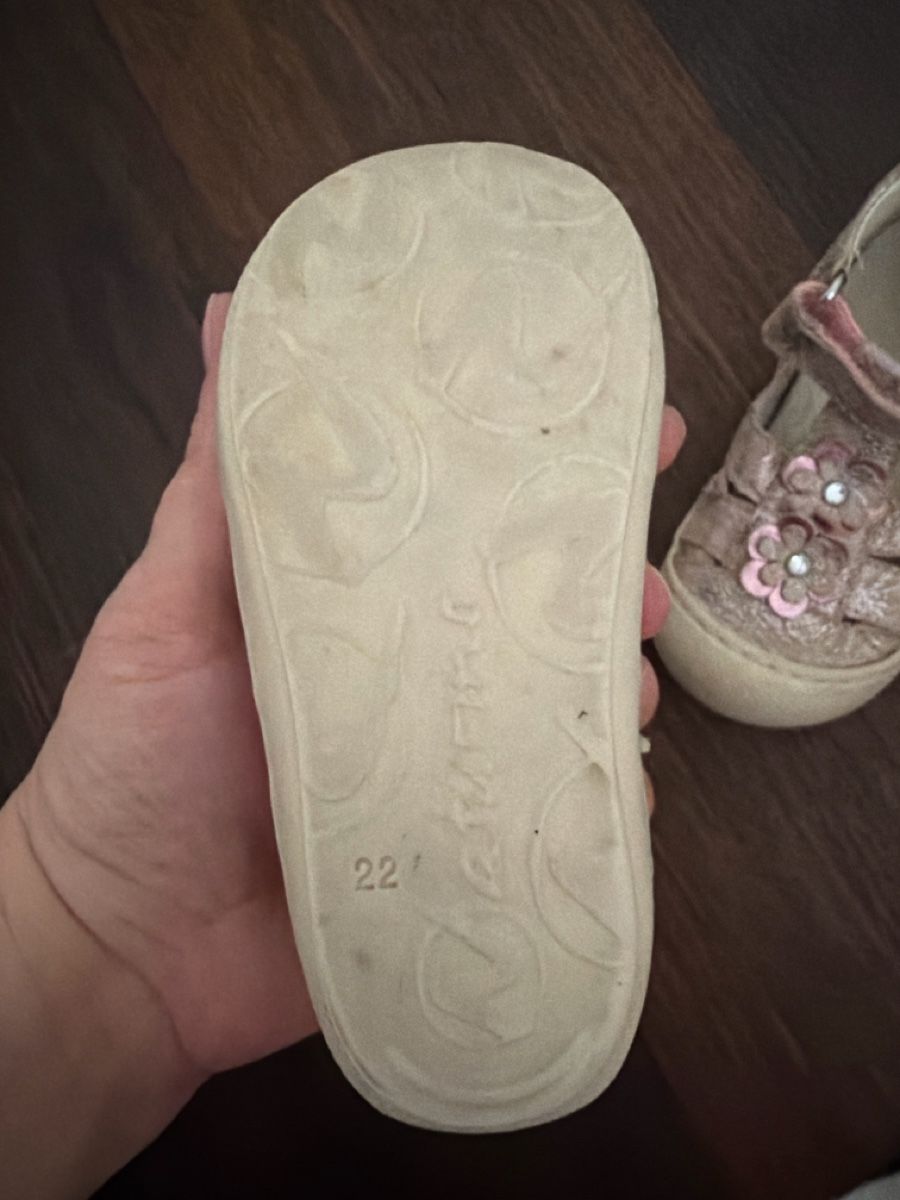 Naturino Scarpe per ragazzi: Naturino Sandale Gr. 22 – Usato da Hüttikon venduto da Nra21 1