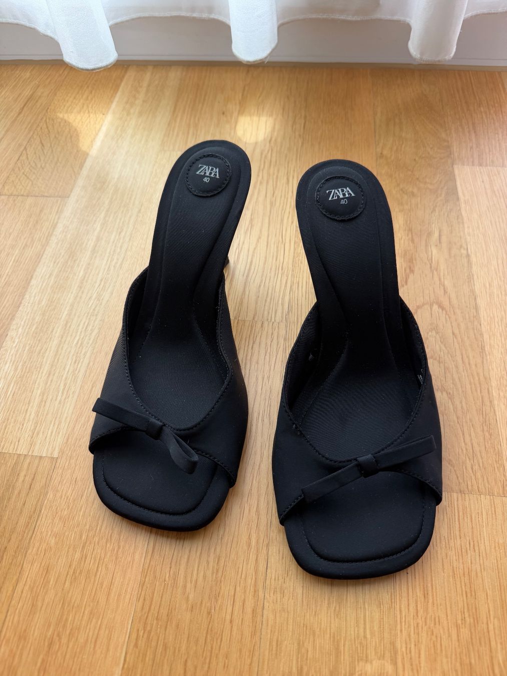 Zara Damenschuhe: Zara Mules Schwarz Gr. 40 – Gebraucht aus Klingnau von Vdado