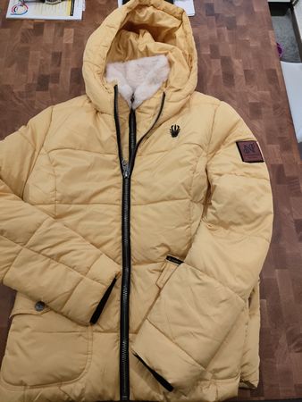Winter Jacke, Senfgelb, warm gefüttert, Gr. M, Damen