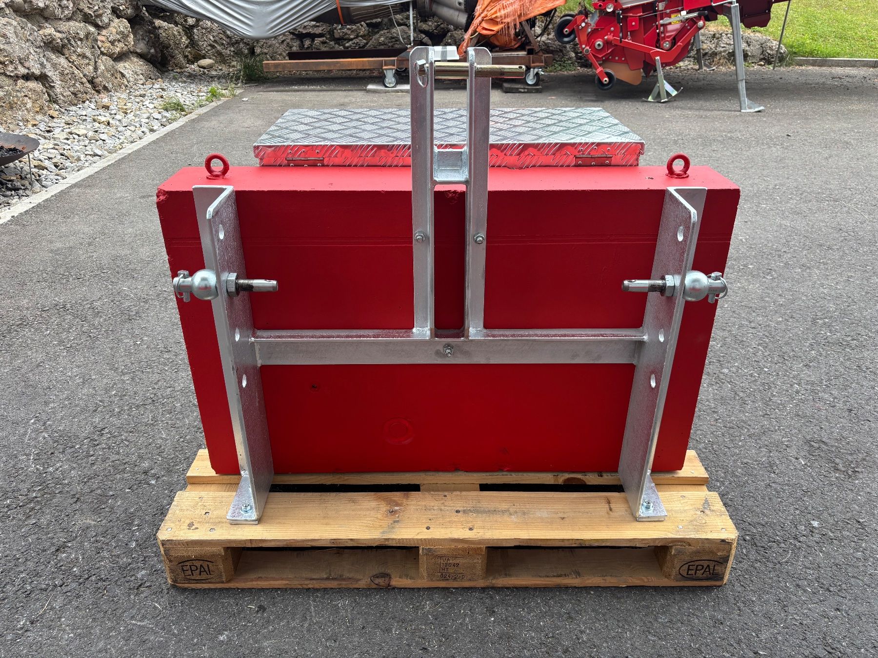 Aebi Traktoren: Front/Heckgewicht Mit Materialbox zu Aebi/Reform – Neu (gemäss Beschreibung) aus Sattel von Toolking90 5