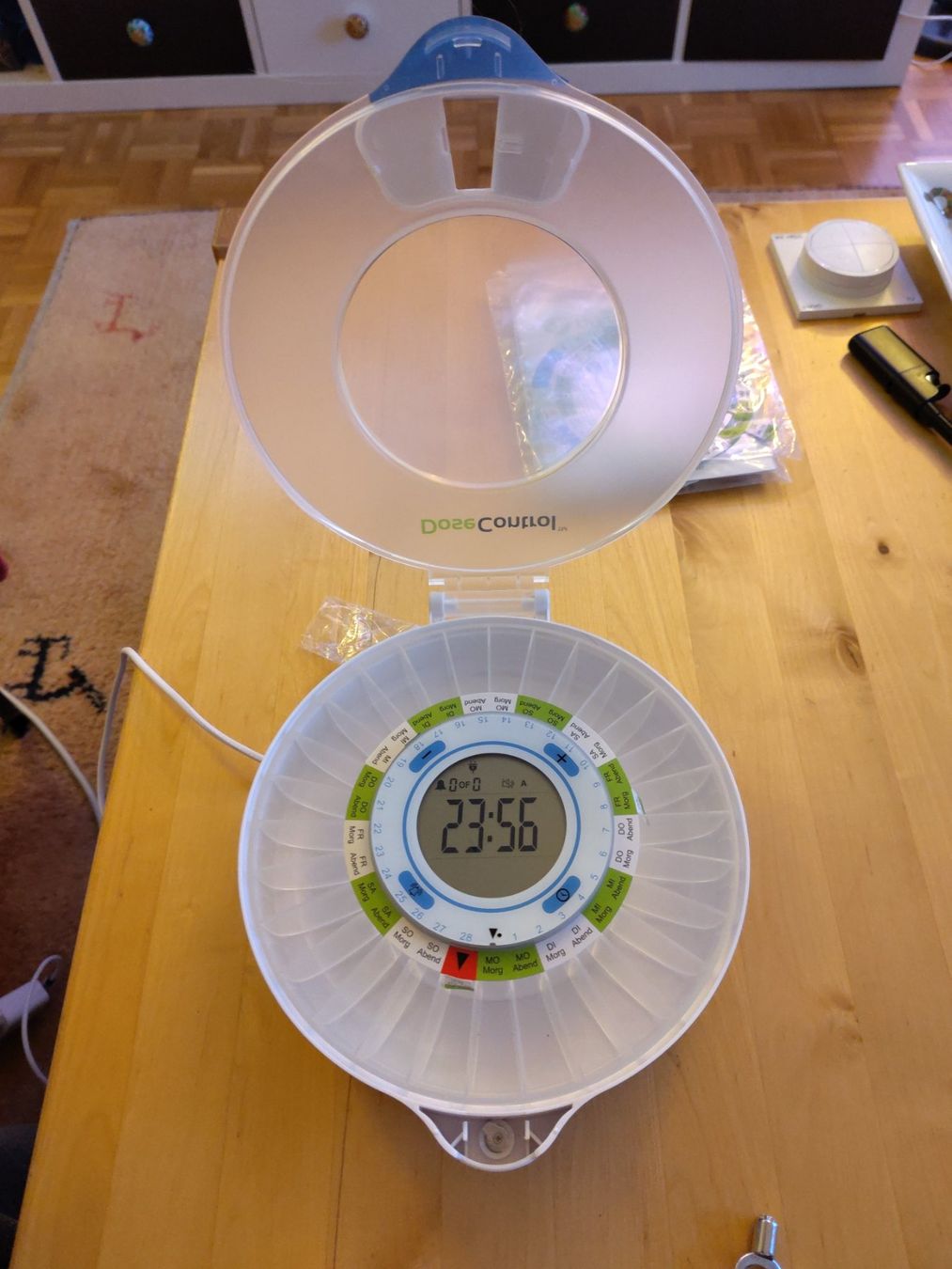 Attrezzature mediche: Dose Control Pillendispenser mit WLAN – Nuovo (secondo la descrizione) da Embrach venduto da Miman 2