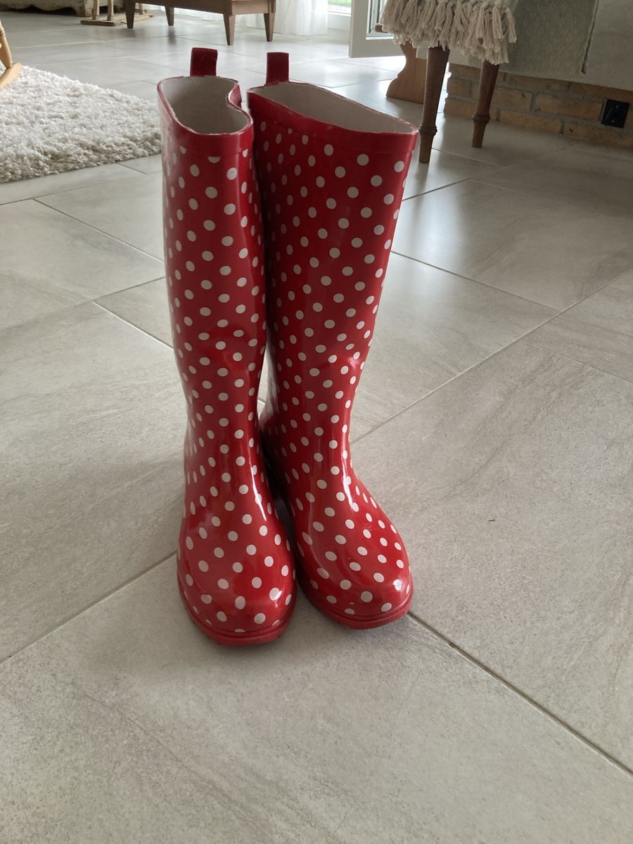 Damenschuhe: Regenstiefel – Gebraucht aus Othmarsingen von Elkyko
