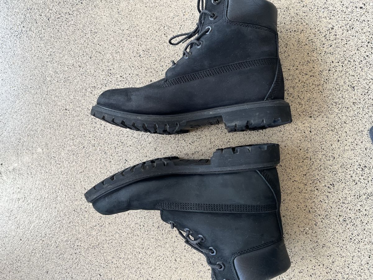 Timberland Scarpe da donna: Timberland Boots US 7.5 – Usato da Biberstein venduto da niji 3