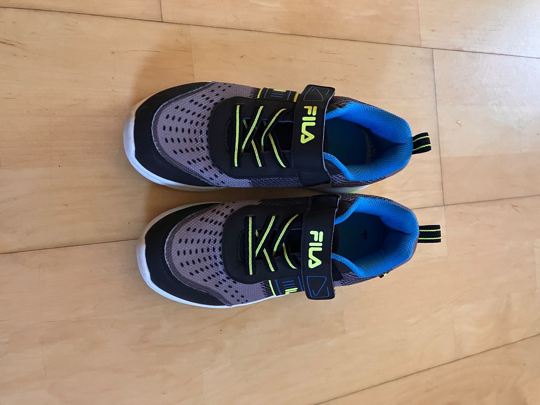 Fila Schuhe für Jungen: Turnschuhe – Gebraucht aus Esslingen von 2ze