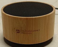 Kompakter Bluetooth Lautsprecher aus Bambus - (em74)