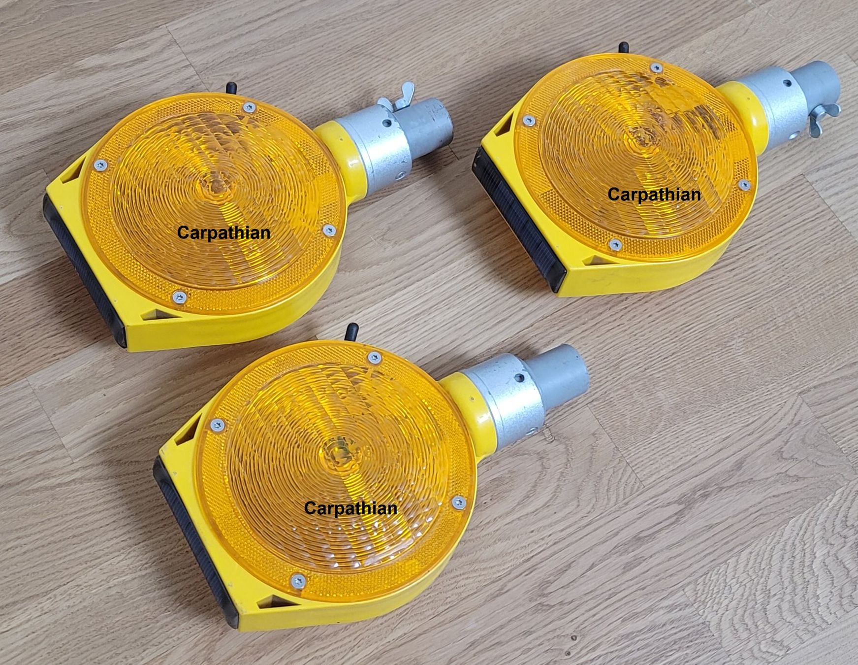 Lampade: Blitzleuchte/Baustellenleuchte-Set ***TOP ANGEBOT*** – Difettoso da Unterlunkhofen venduto da Carpathian 2