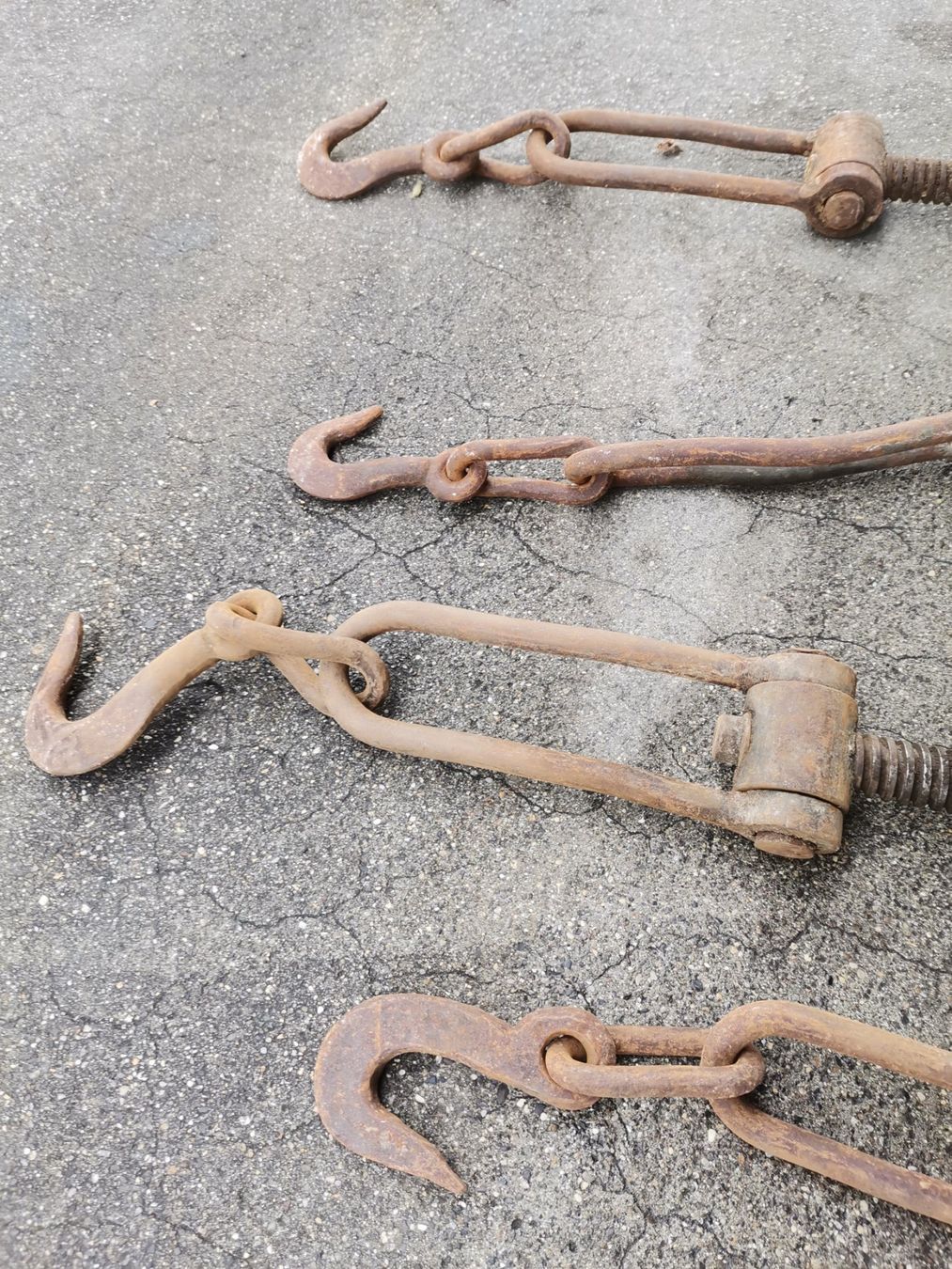 Alle Werkzeuge: Alte Zurrketten Spanner, Kettenspanner, Bundspanner, Spanner – Gebraucht aus Wiedlisbach von materialkreislauf 4