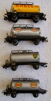 Lot de 4 wagons citerne Marklin